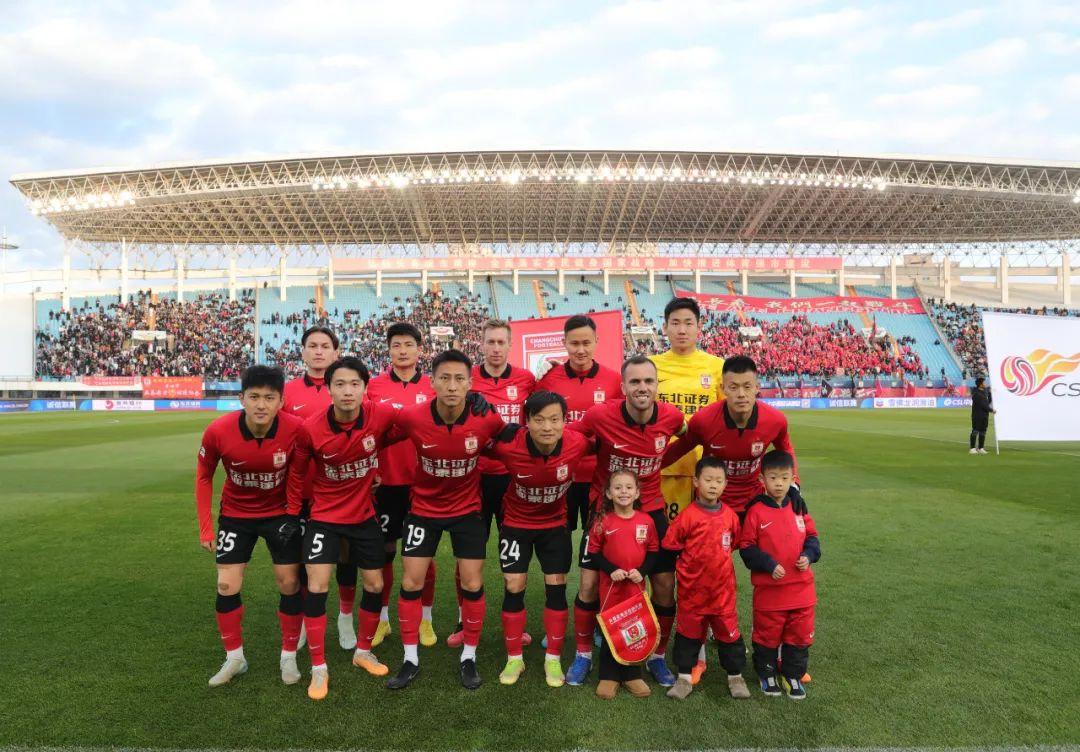 包含长春亚泰客场失利，球队积极调整备战下一场比赛的词条